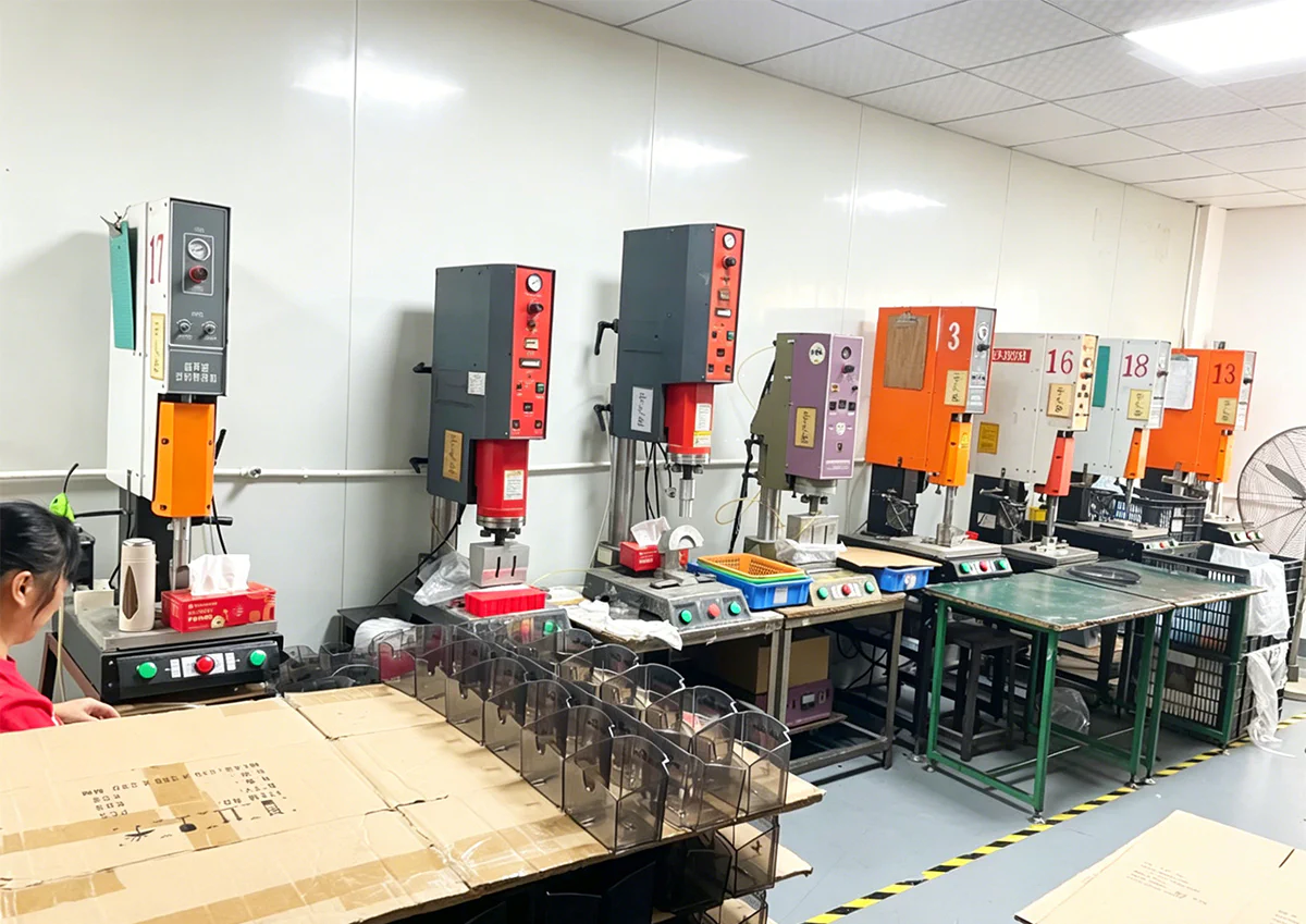Ultrasonic Plastic Welding Machine